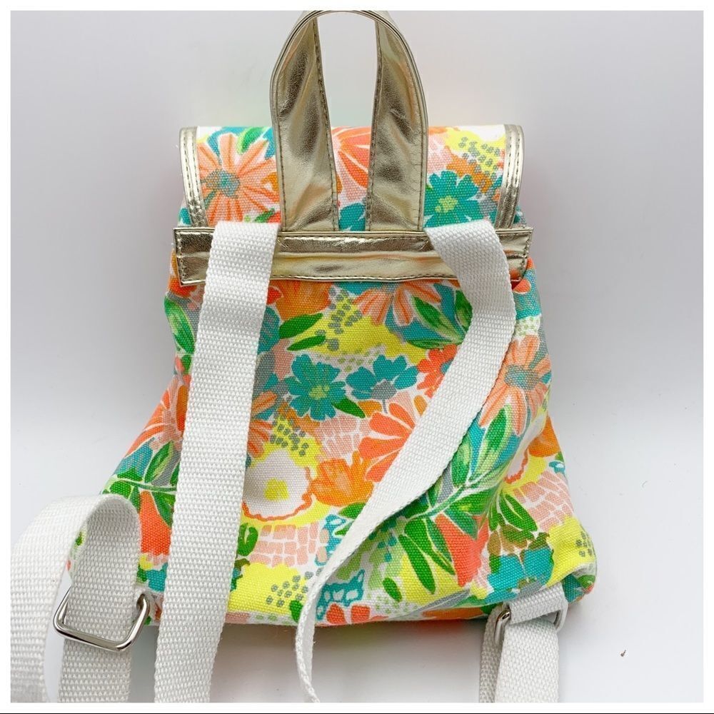 Little Girls Floral Target Cloth Backpack NWOT - Picture 9 of 10
